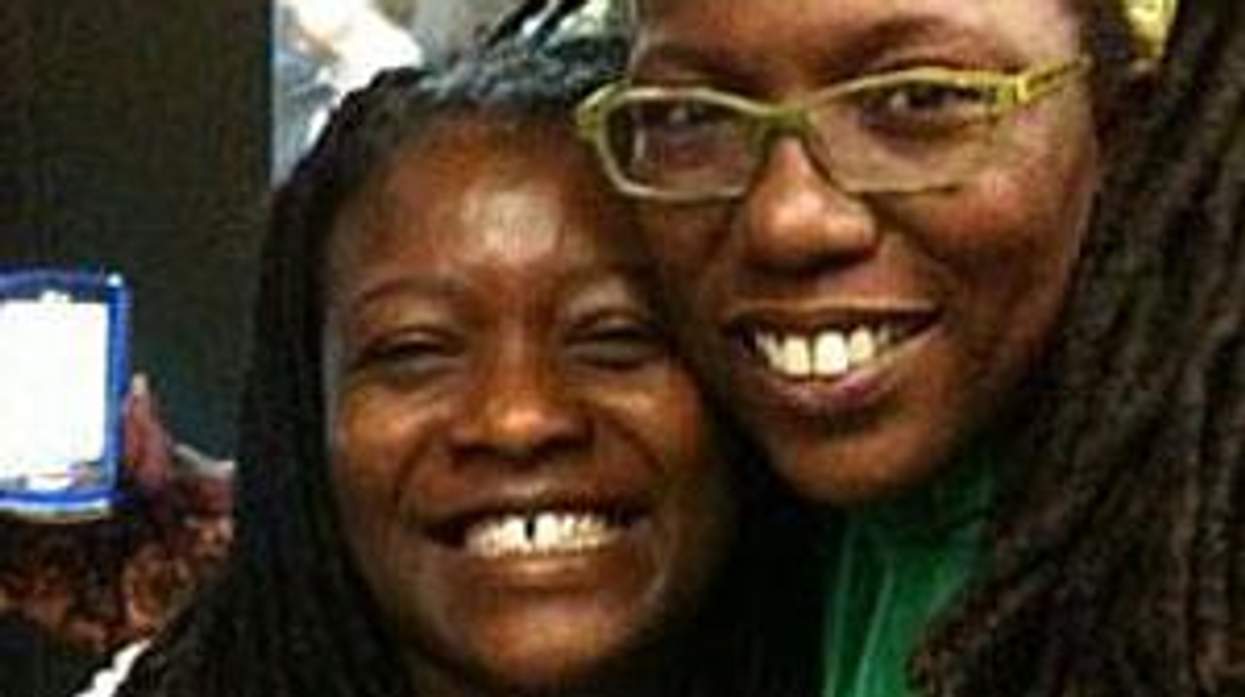 Civil Unions Start For Illinois Same-Sex Couples