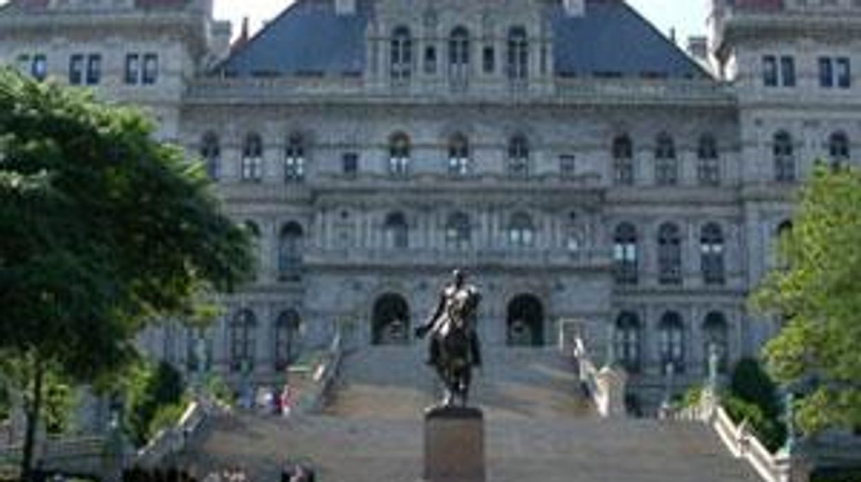 Teachers Union Calls For New York Marriage Equality