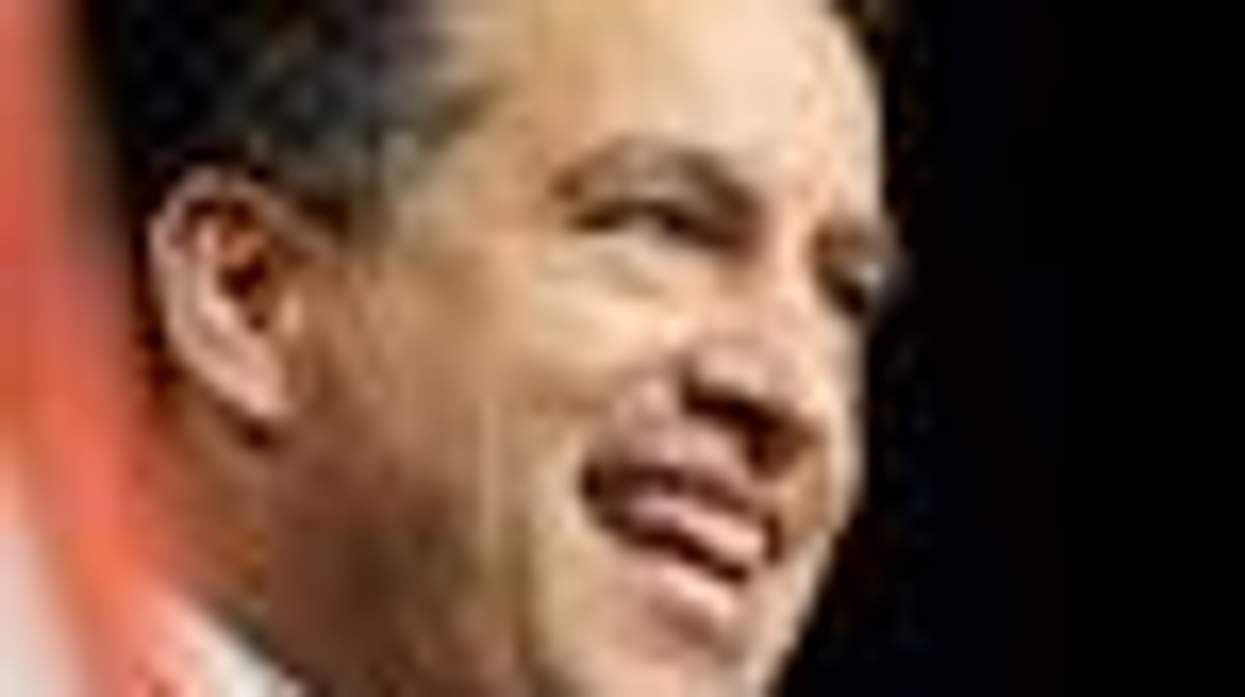 Nevada Gov. Brian Sandoval Signs Pro-Trans Bill into Law