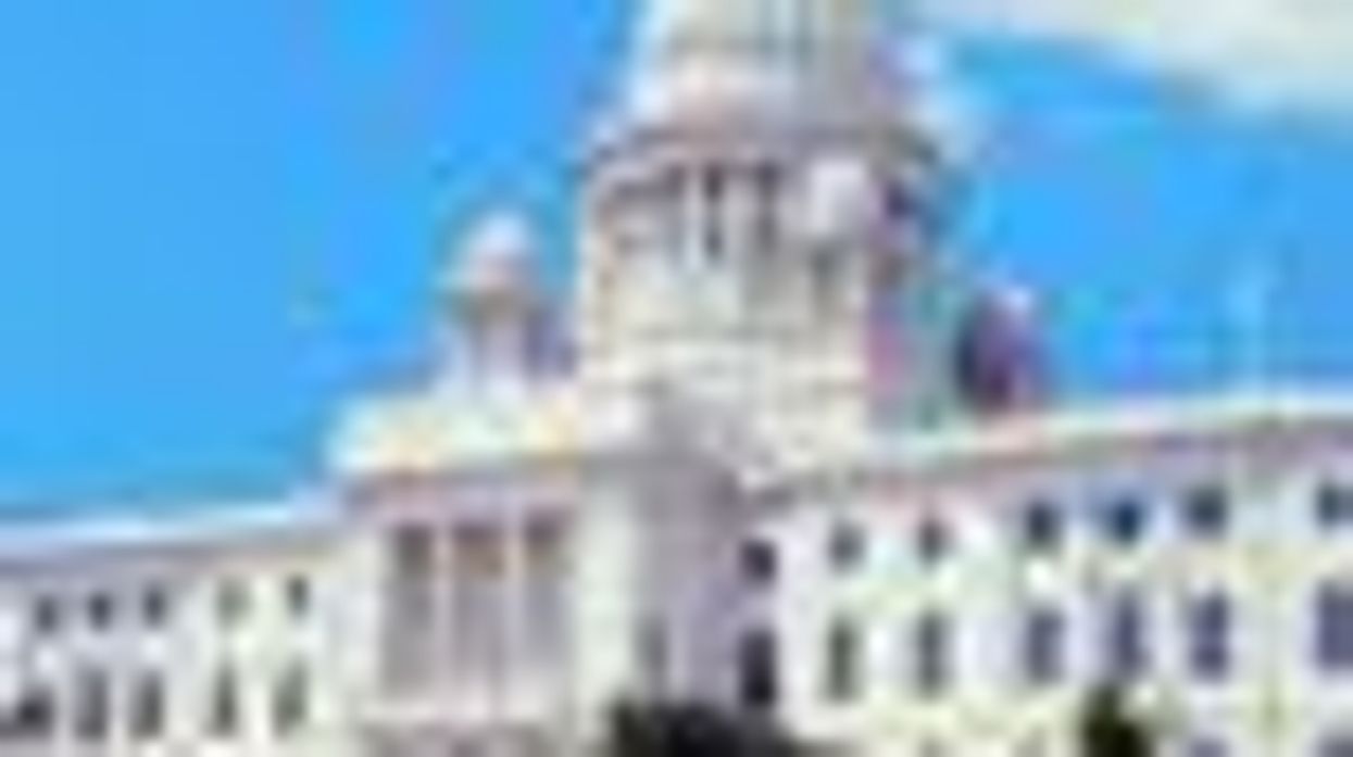 Civil Unions Bill Passes in Rhode Island House