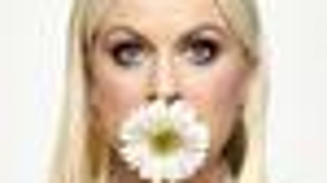 SheWired’s Shot of The Day: Amy Poehler ‘Parks & Recreation’s Golden Goddess