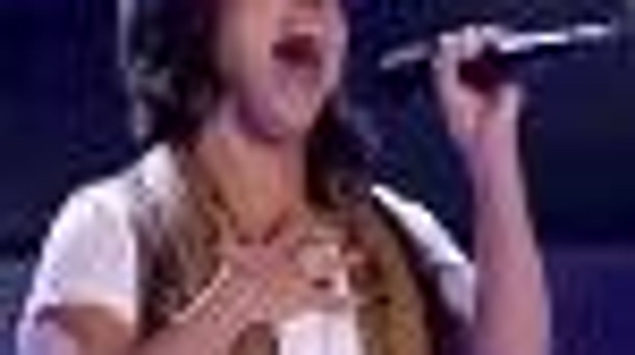 Does Vicci Martinez Have 'The Voice'?