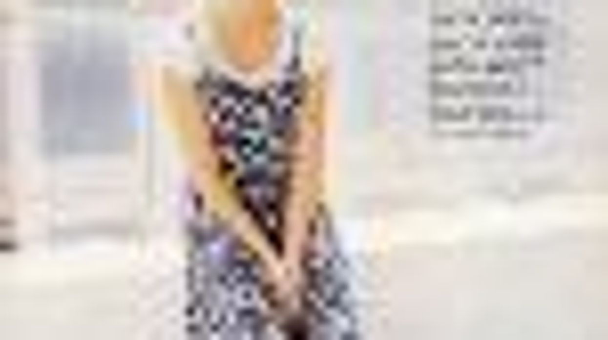 SheWired's Shot of The Day: (Pixie Perfect) Penelope Cruz in The 90s