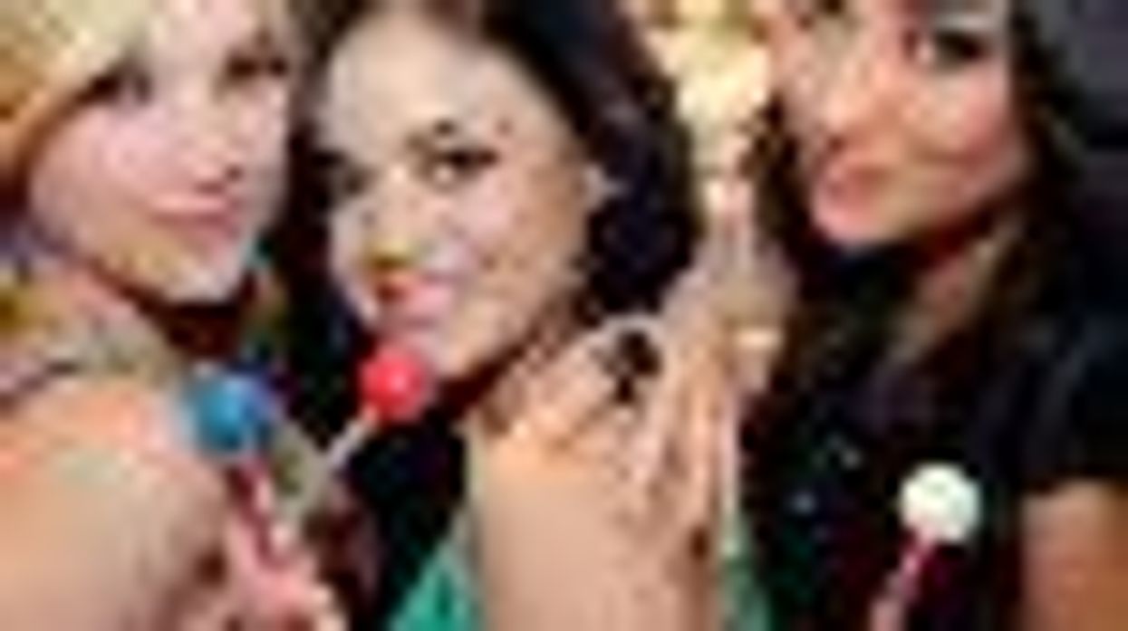 SheWired's Shot of the Day: 'Pretty Little Liars' Shay Mitchell, Lucy Hale, and Ashley Benson Share a Sweet Night Out