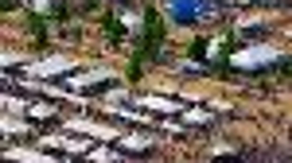 Come Out for Phoenix Gay Pride April 16 - 17, 'Wonder Woman's' Lynda Carter, Uh Huh Her and More