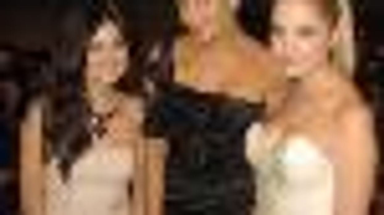 GLAAD Media Awards Red Carpet Photos: Shay Mitchell, Marlee Matlin, Sarah Drew and more...