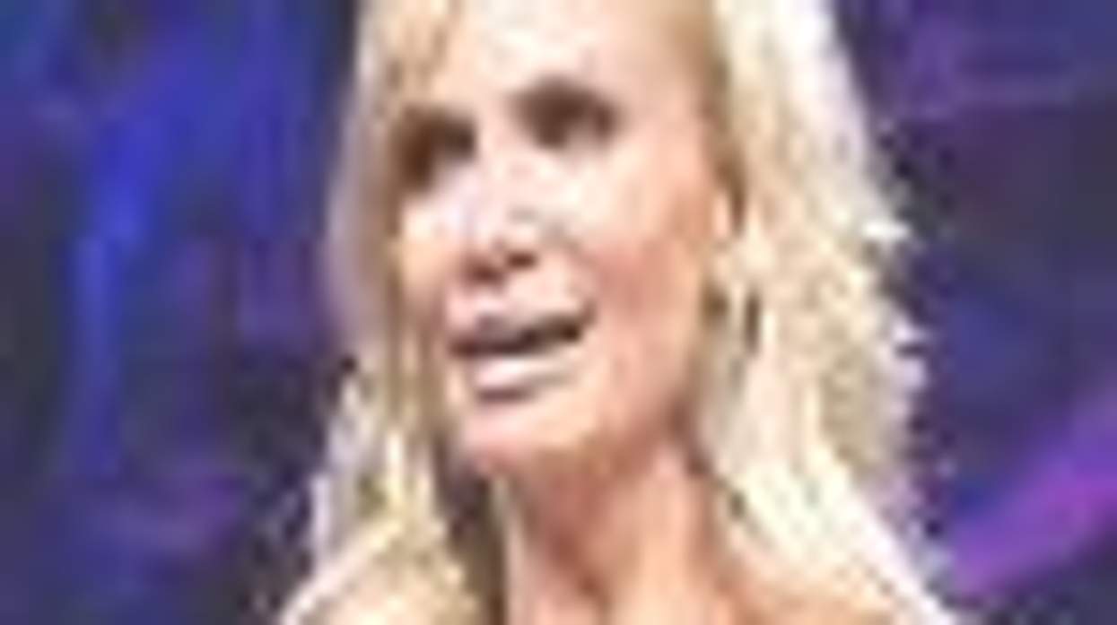 GLAAD Media Awards Los Angeles: Dolly Parton and Kristin Chenoweth - Video