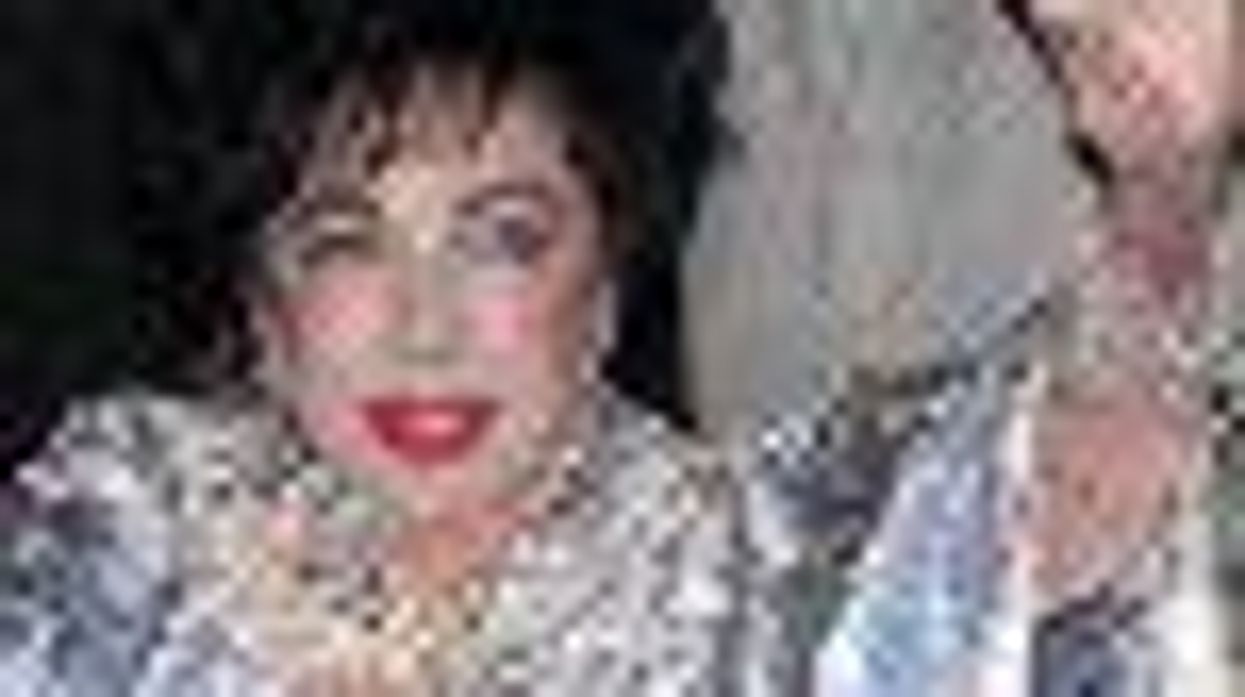 AmFar's Elizabeth Taylor Video Tribute Chronicling Her HIV / AIDS Activism