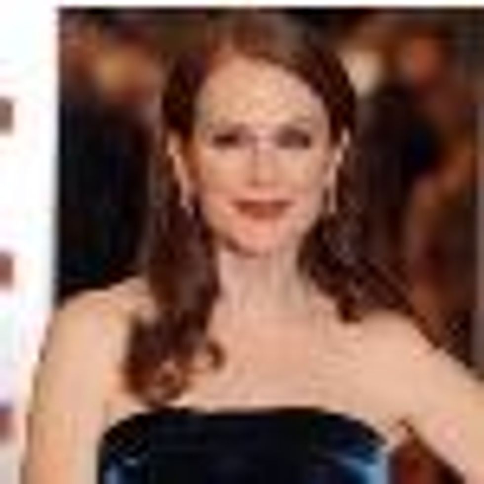 Julianne Moore Takes On Palin for HBO