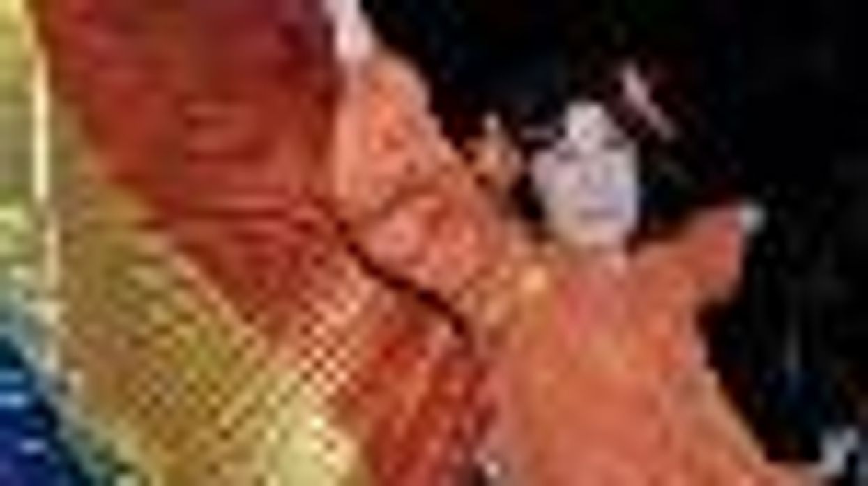 Lily Tomlin Kicks Off Sydney's Gay and Lesbian Mardi Gras Parade in Style