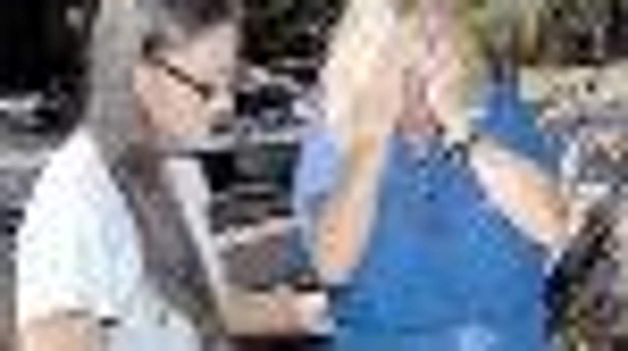 Tennessee Lesbian Couple Who Are Victims Arson Need Assistance: Video