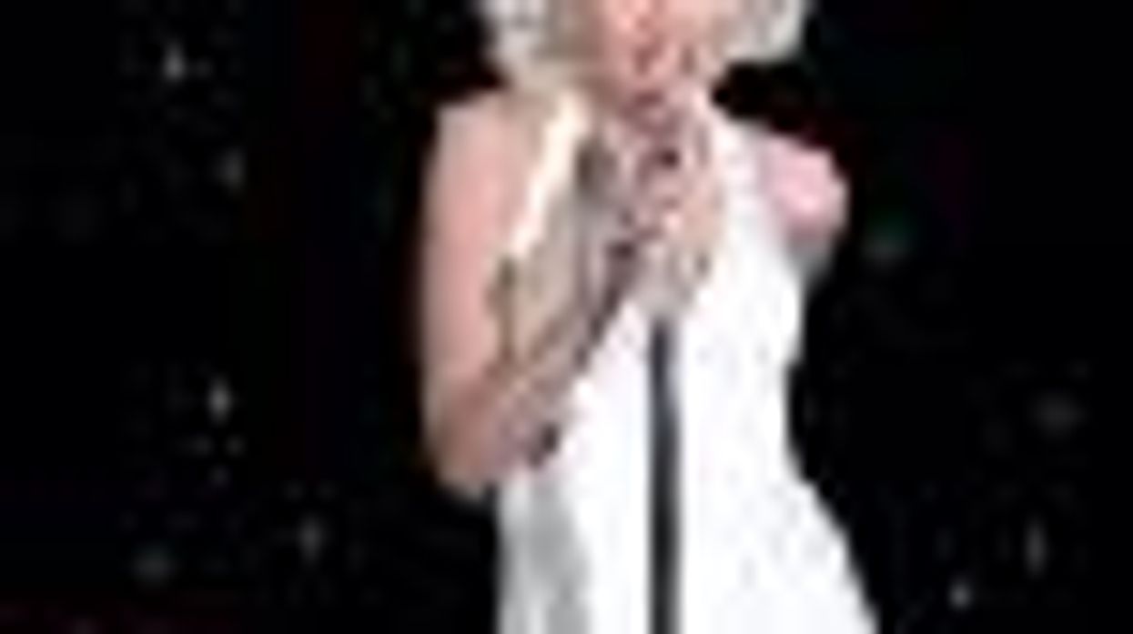 Portia Channels her Best Marilyn 'Happy Birthday' for Ellen DeGeneres: Video