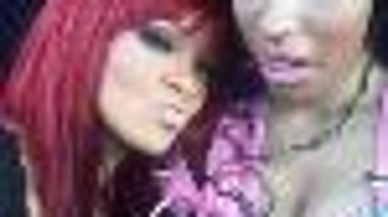 Rihanna and Nicki Minaj Trade Love Tweets