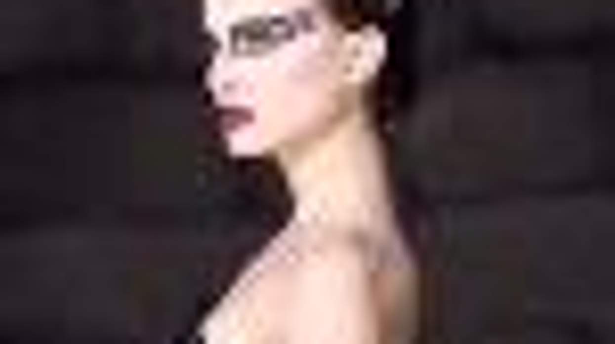 'Black Swan's' Natalie Portman Engaged and Expecting