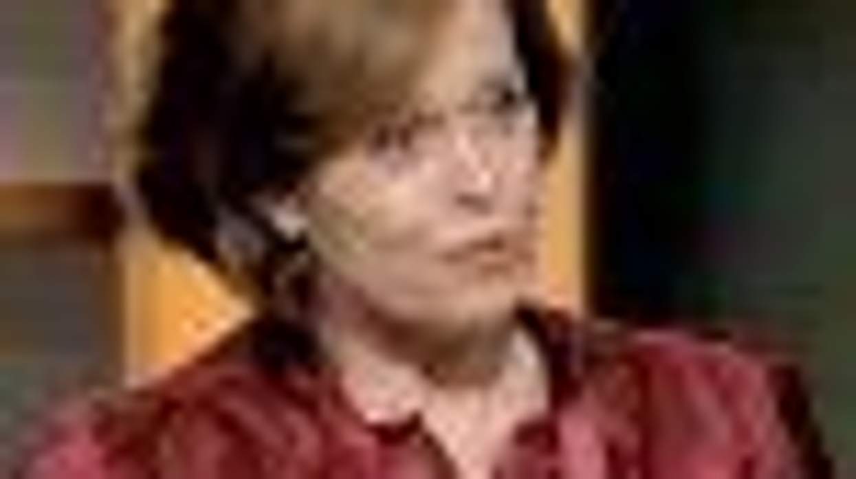 'Prayers for Bobby' Star Sigourney Weaver Speaks About LGBT Teen Suicide: Video