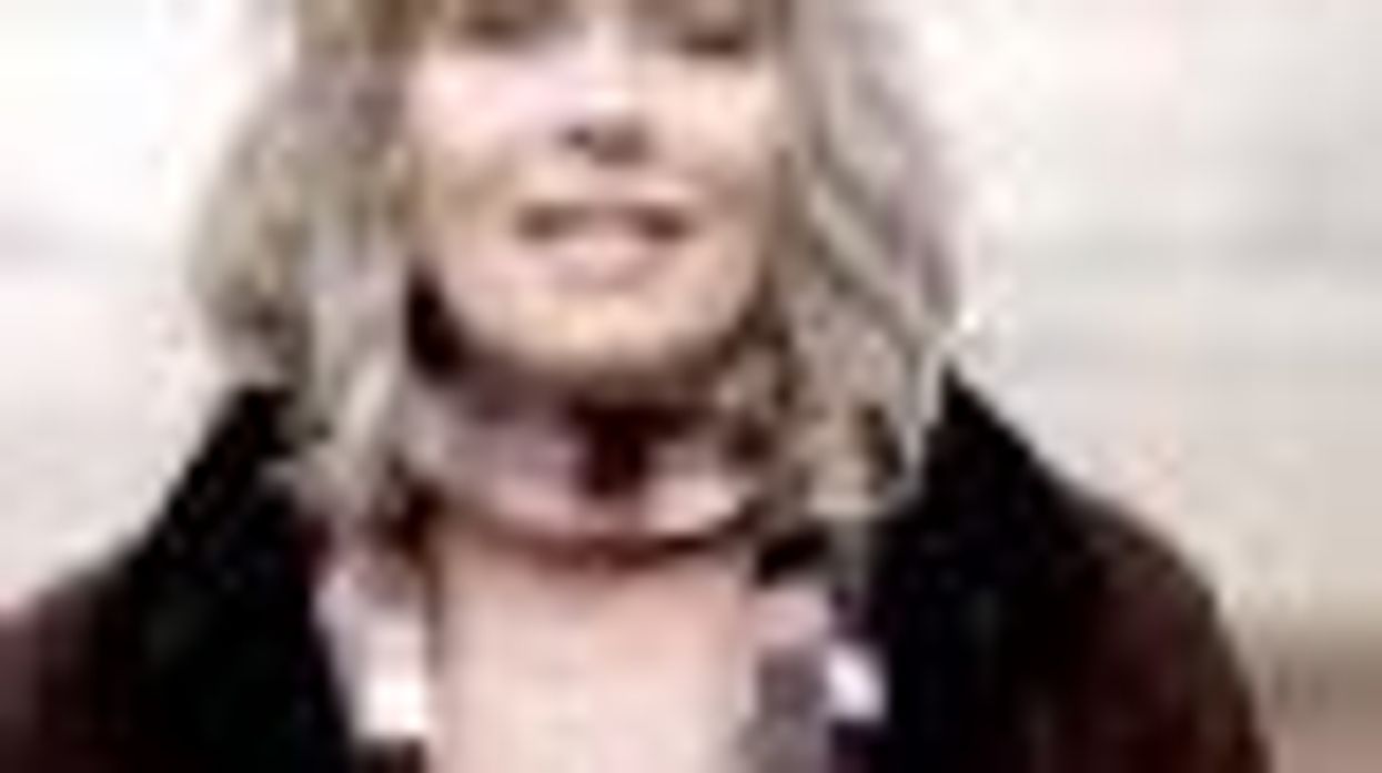 The WTF Random Video of the Year: Close, McGillis, Harding, Witt Do 'Let it Be' for Norwegian TV