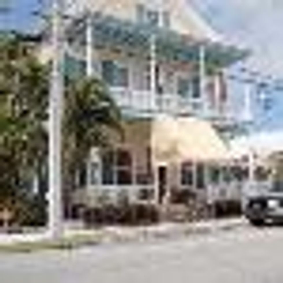 Key West's Famed Guest House Pearl's Rainbow No Longer Lesbian Only