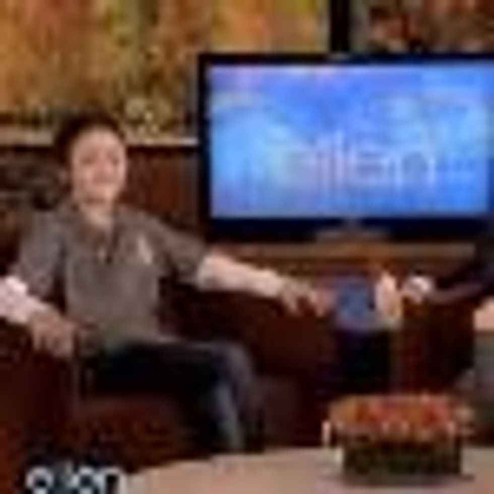 Ellen Degeneres Chats with Graeme Taylor - Gay Student Who Stood up to Homophobes: Video