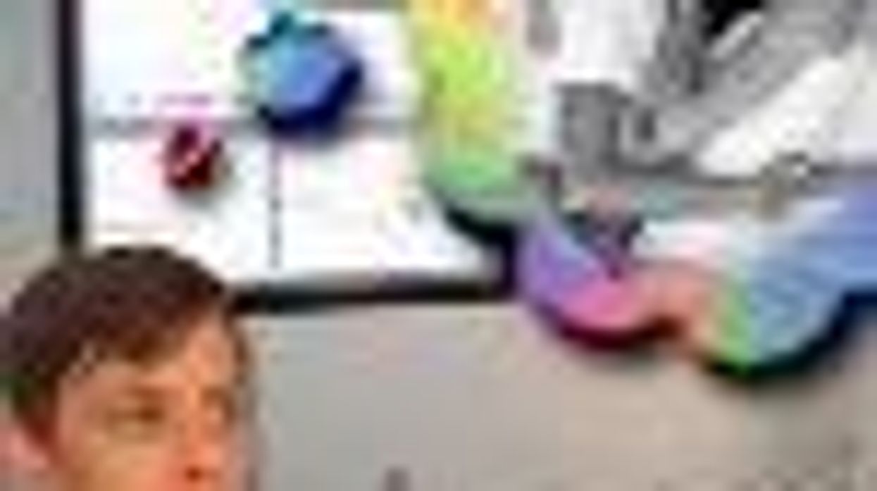 Lesbian Sex is Hot: A Rant of Jealousy From a Gay