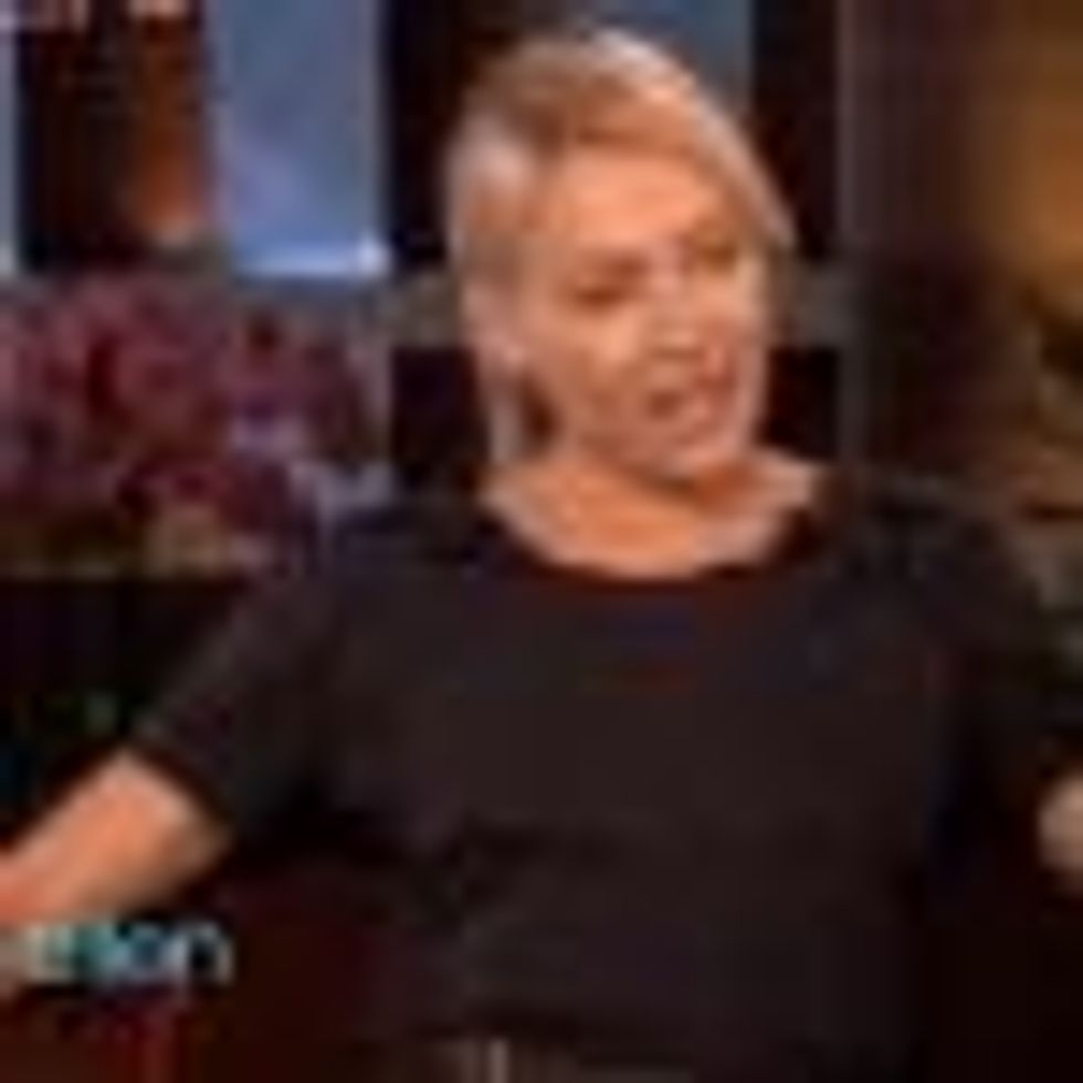 Ellen Thinks Portia's Perfect Just the Way She Is: Video
