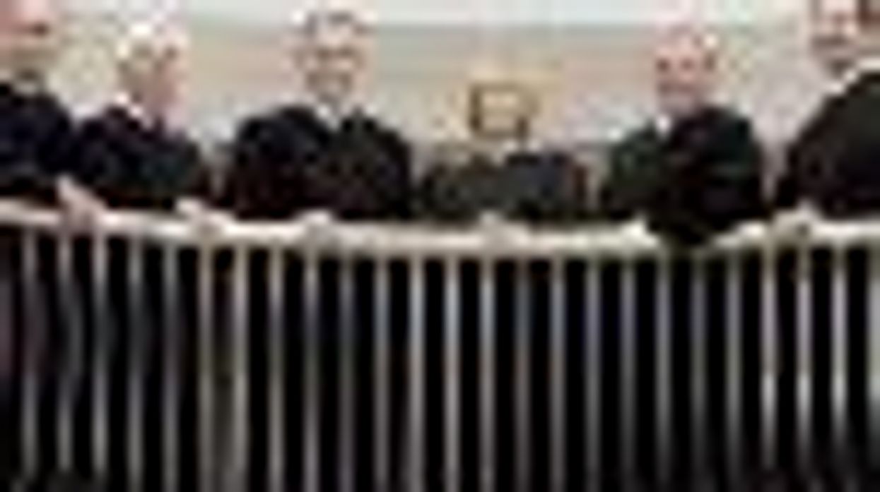 <p>Iowa Supreme Court Justices Who Voted for Gay Marriage All Booted</p>