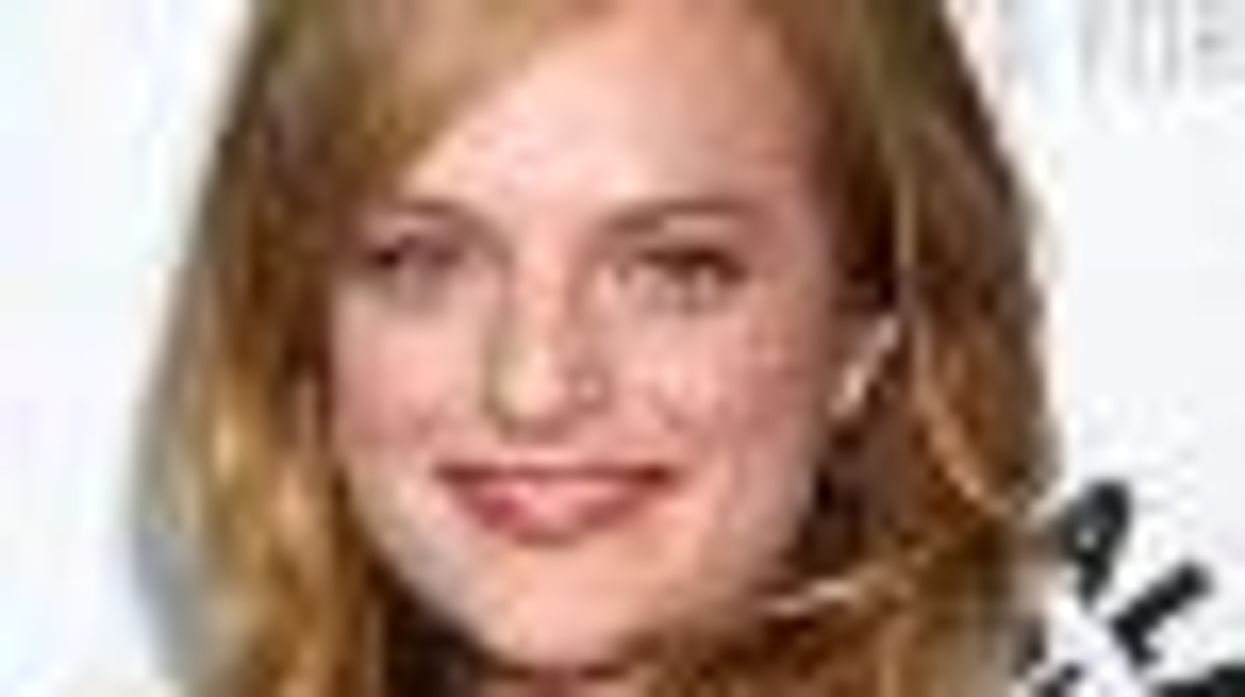 Elisabeth Moss Cast as Tortured Lesbian in West End's 'The Children's Hour'