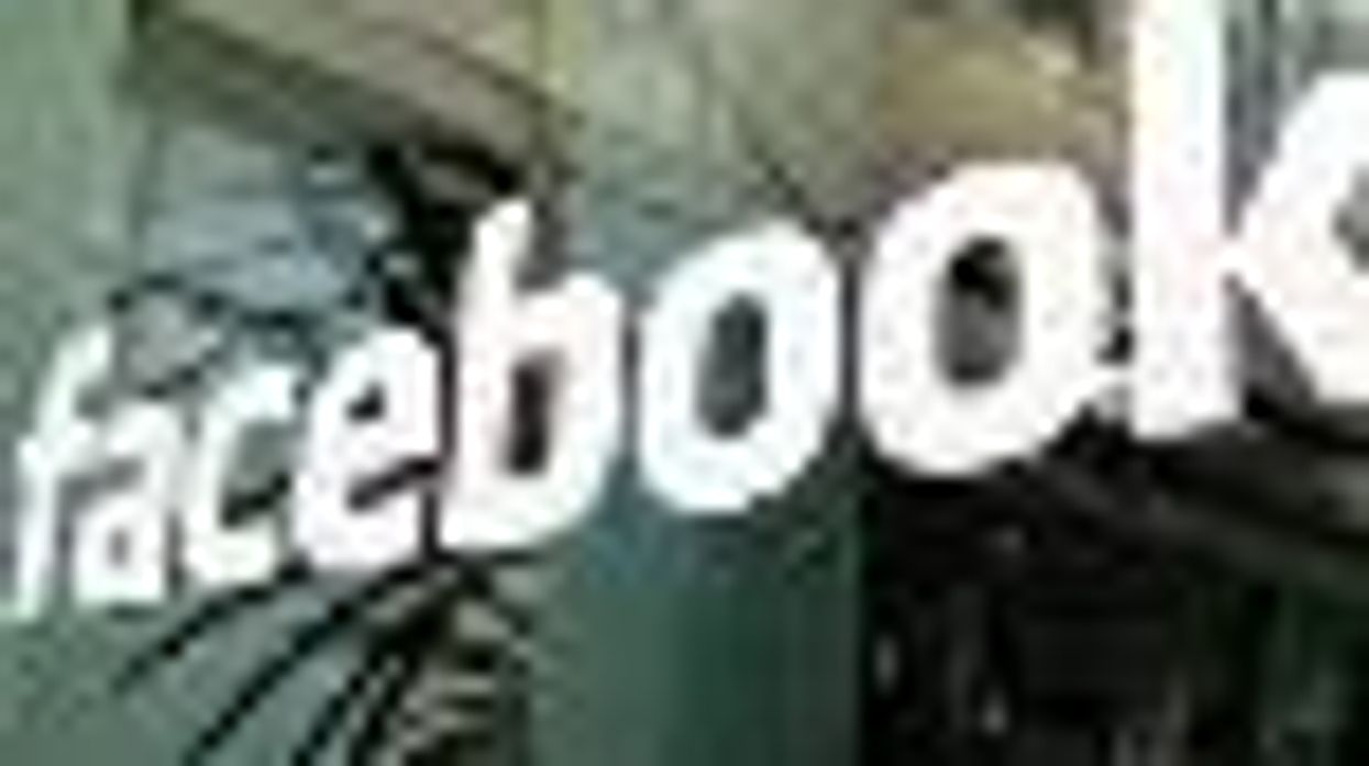 Facebook Shuts Down Queer Kiss-In For Pope's Visit Flashmob Page