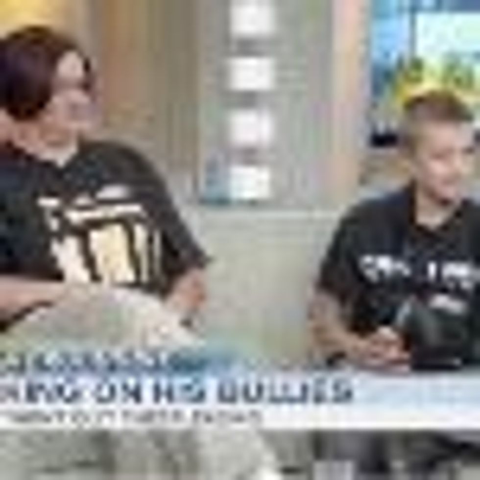 Bullied Cheerleader Appears on 'GMA': Keeps Cheering! - Video