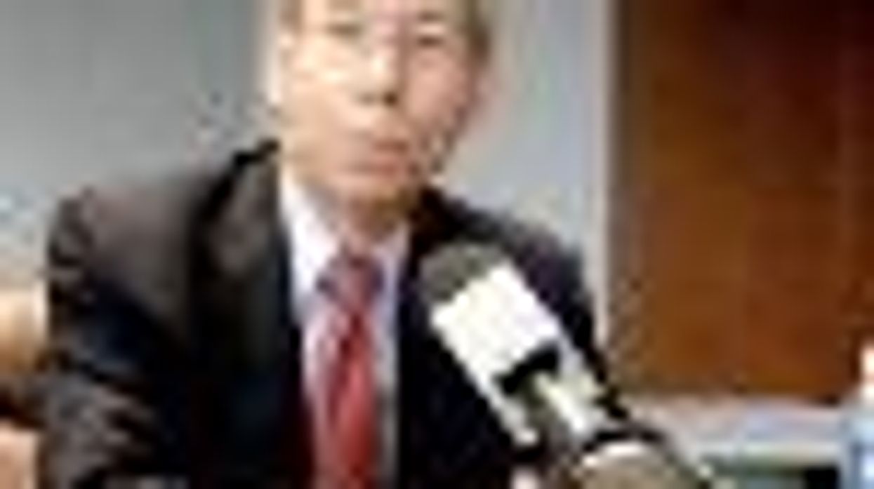 Florida's AG Says Gays Should Be Banned from Being Foster Parents