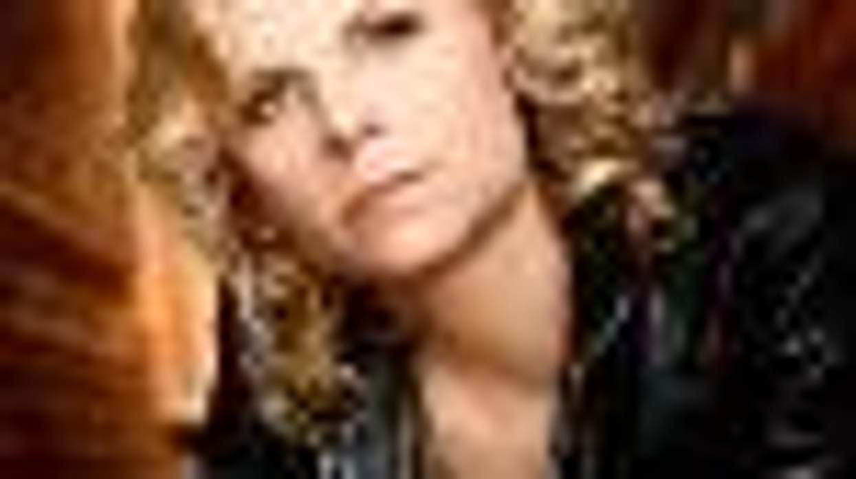 Interview: Deborah Stewart Gives Us the Inside Scoop on Love, 'Rizzoli and Isles' and Lesbian Vampires