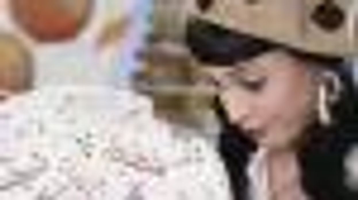 Full Version of Katy Perry's 'California Gurls' Video Released