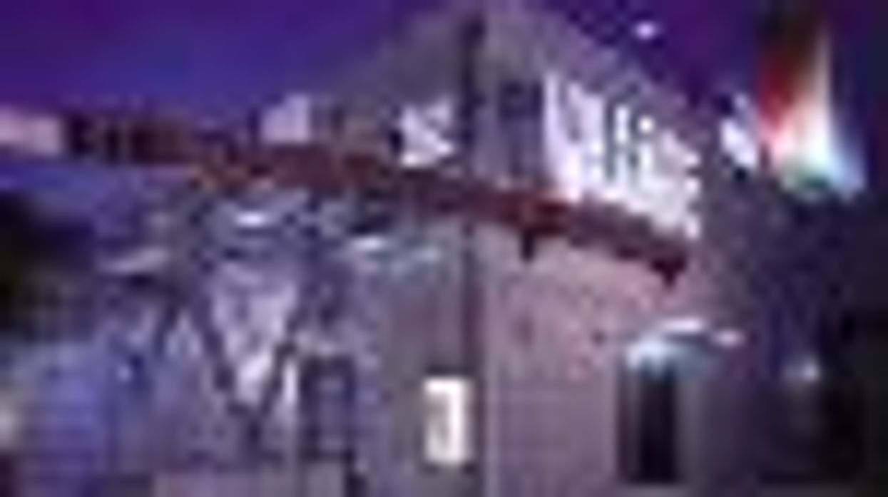 Los Angeles Gay and Lesbian Center Announces Boycott of Arizona