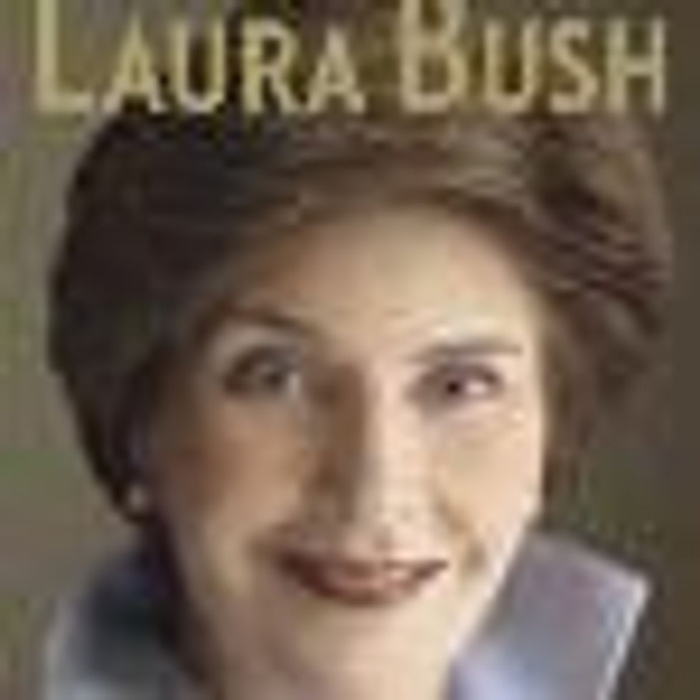 Laura Bush Says she Urged George to Leave Gay Marriage Alone 
