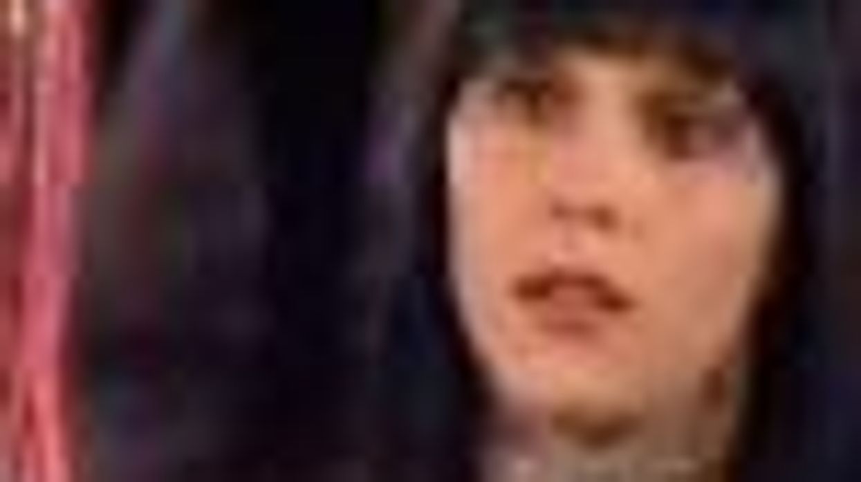 New Video: Michelle 'Bombshell' McGee Apologizes to Sandra Bullock