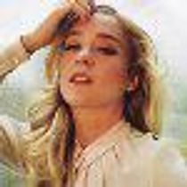 Interview: Chlo Sevigny Dishes on Bisexuality, Kissing Girls and ...