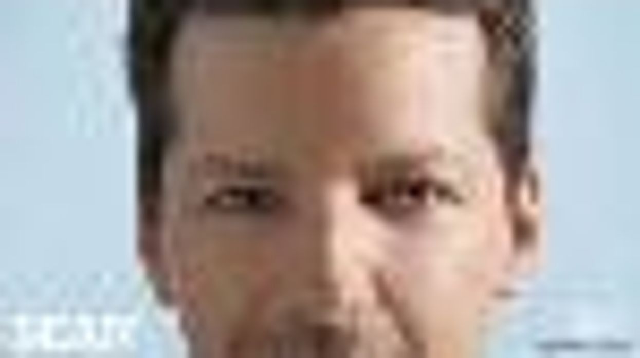 'Yep I'm Gay,' Sean Hayes Tells 'The Advocate'...Sort Of