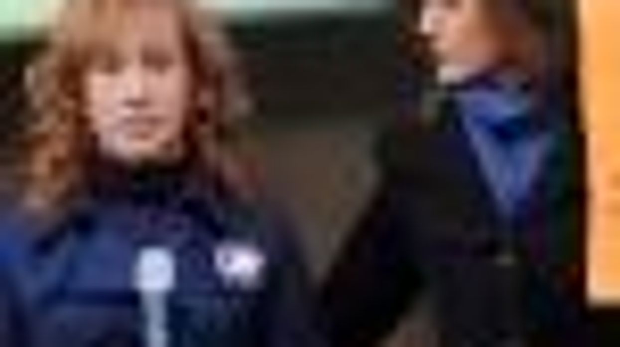 Kathy Griffin's Lesbian Activist on 'SVU': Finally a Mariska Hargitay Girl-on-Girl Kiss?