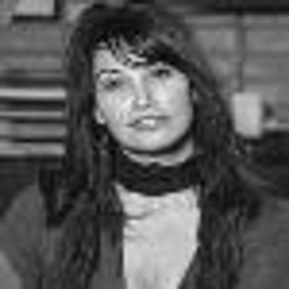 Is it a Sign? Gina Gershon is in Love with her Cat...