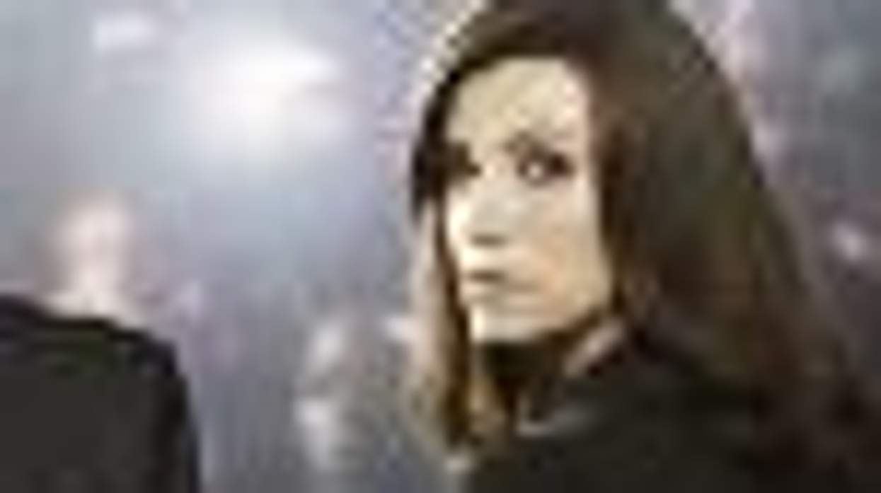 'The Good Wife' Gets a Season 2: But Where's the Kalinda Lesbian Spin-Off?