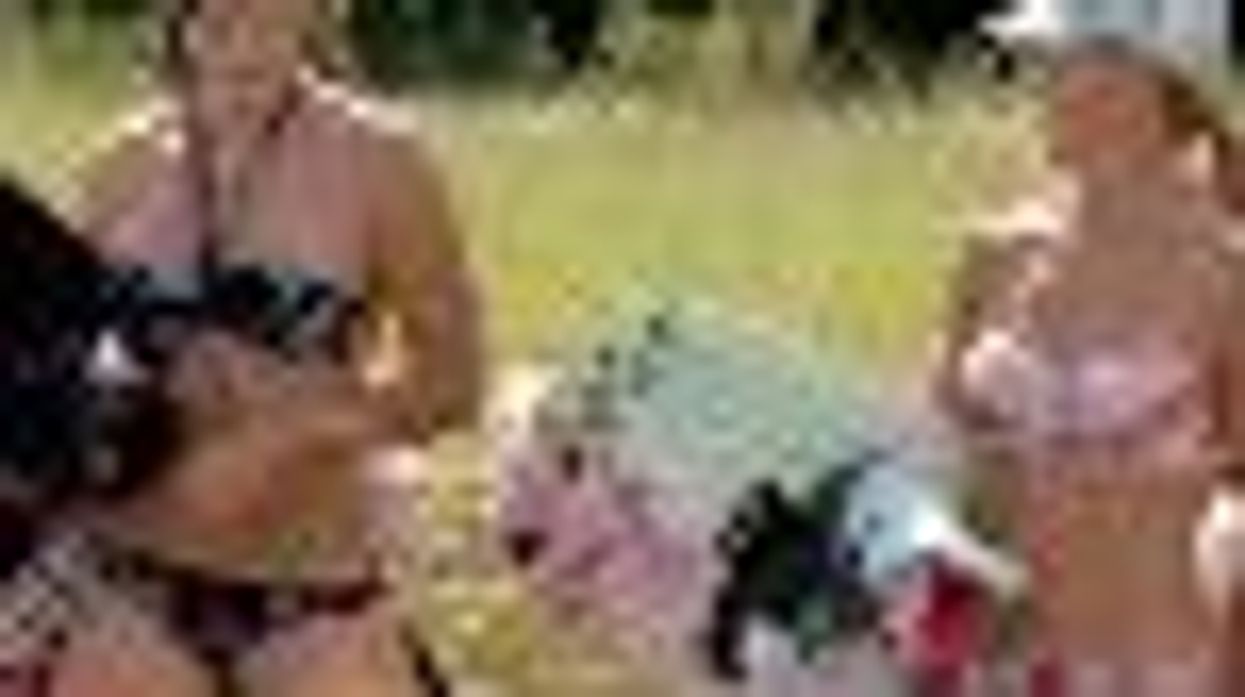 Warm Up for Winter with Oakley's Women's Photo Shoot Starring Amber Wing and Nicola Butler