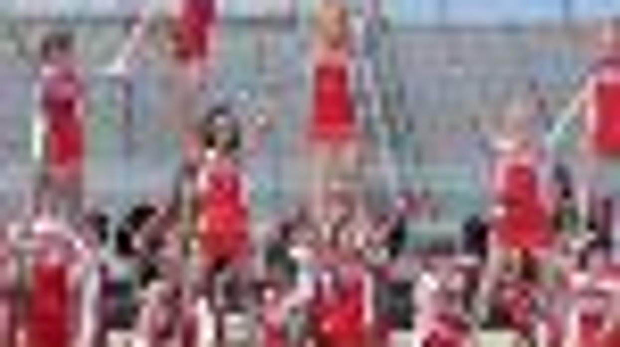 'Glee' Gets Gayer With Lesbian Cheerios