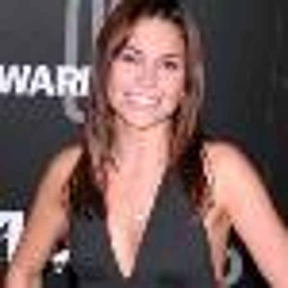 'South of Nowhere's' Mandy Musgrave Cast in Lesbian Role on �90210�