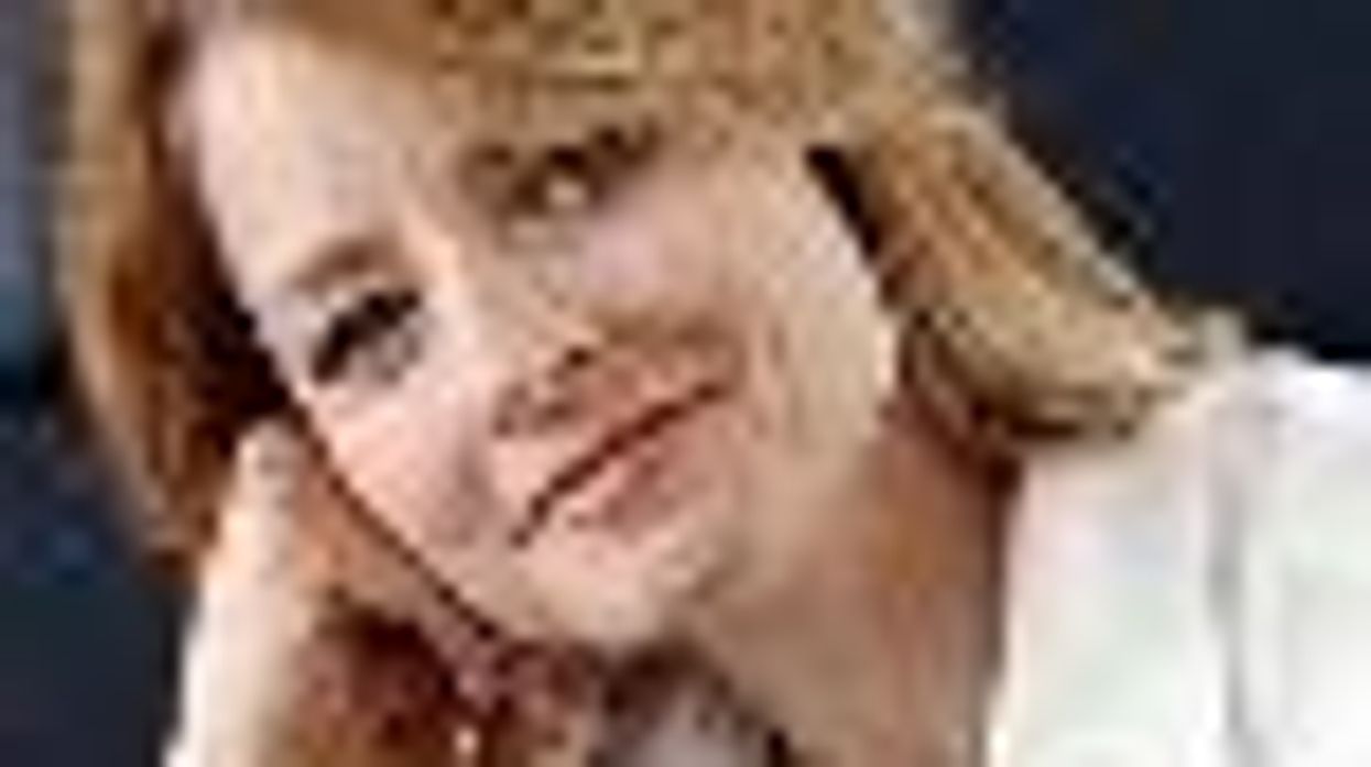 Jodie Foster is Single Again! Hopeful Lesbians Rejoice!