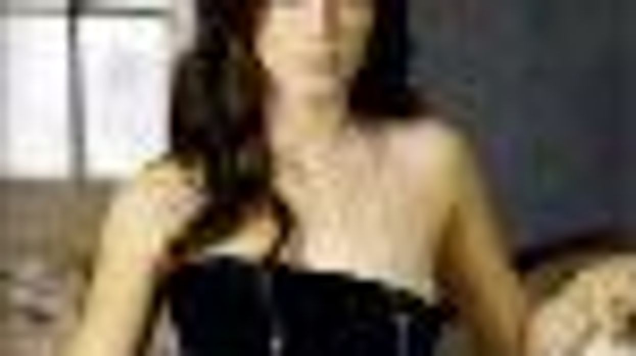 Emily Blunt Engaged! Hopeful Lesbian Hearts Break Worldwide