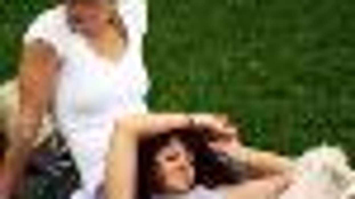 Lesbians in Sweden Cause Back-Up At Sperm Banks