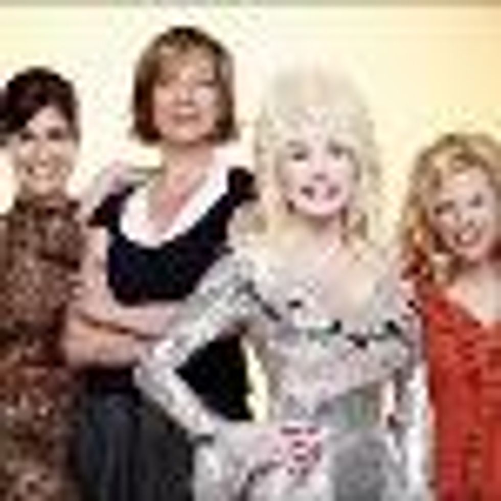 Dolly Parton's '9 to 5' Headed to the Unemployment Line