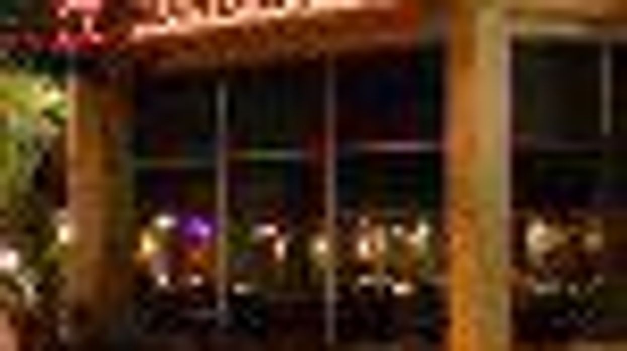 Fave Los Angeles Lesbian Bar The Normandie Room Goes Under