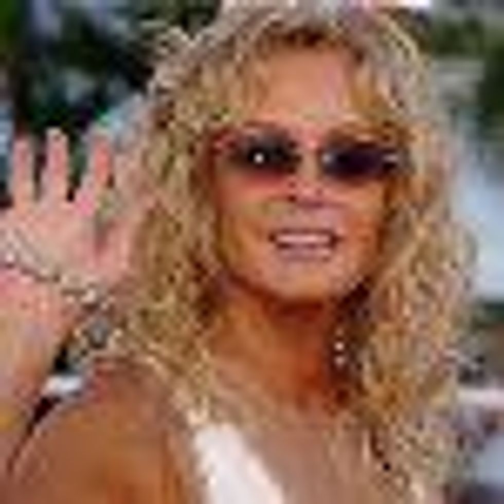 Farrah Fawcett Laid To Rest At Private Funeral