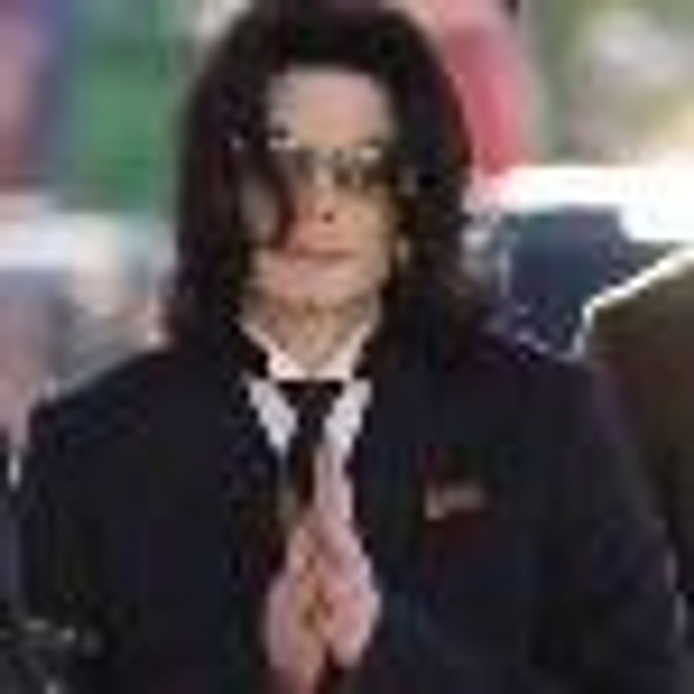 Michael Jackson Hospitalized for Cardiac Arrest