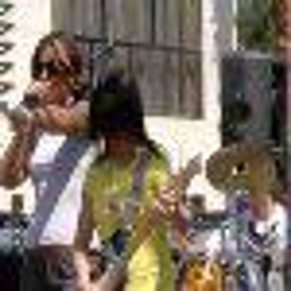 Jennifer Corday's 'Girl Rock': Dinah Idol Video #15.1